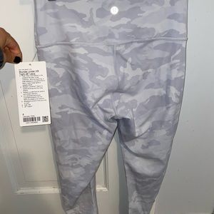 Lululemon Wunder Under Tights